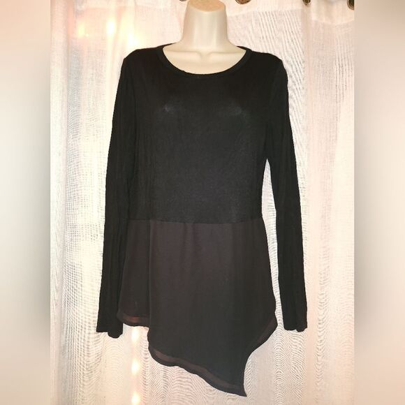 Laundry by Shelli Segal Asymmetrical Knit Top - Picture 1 of 5